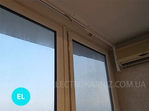 Китайський карниз для штор на акумуляторі Dooya LE Китайський карниз для штор на акумуляторі Dooya LE