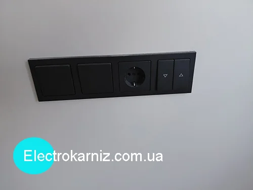 Вимикач для електричних штор